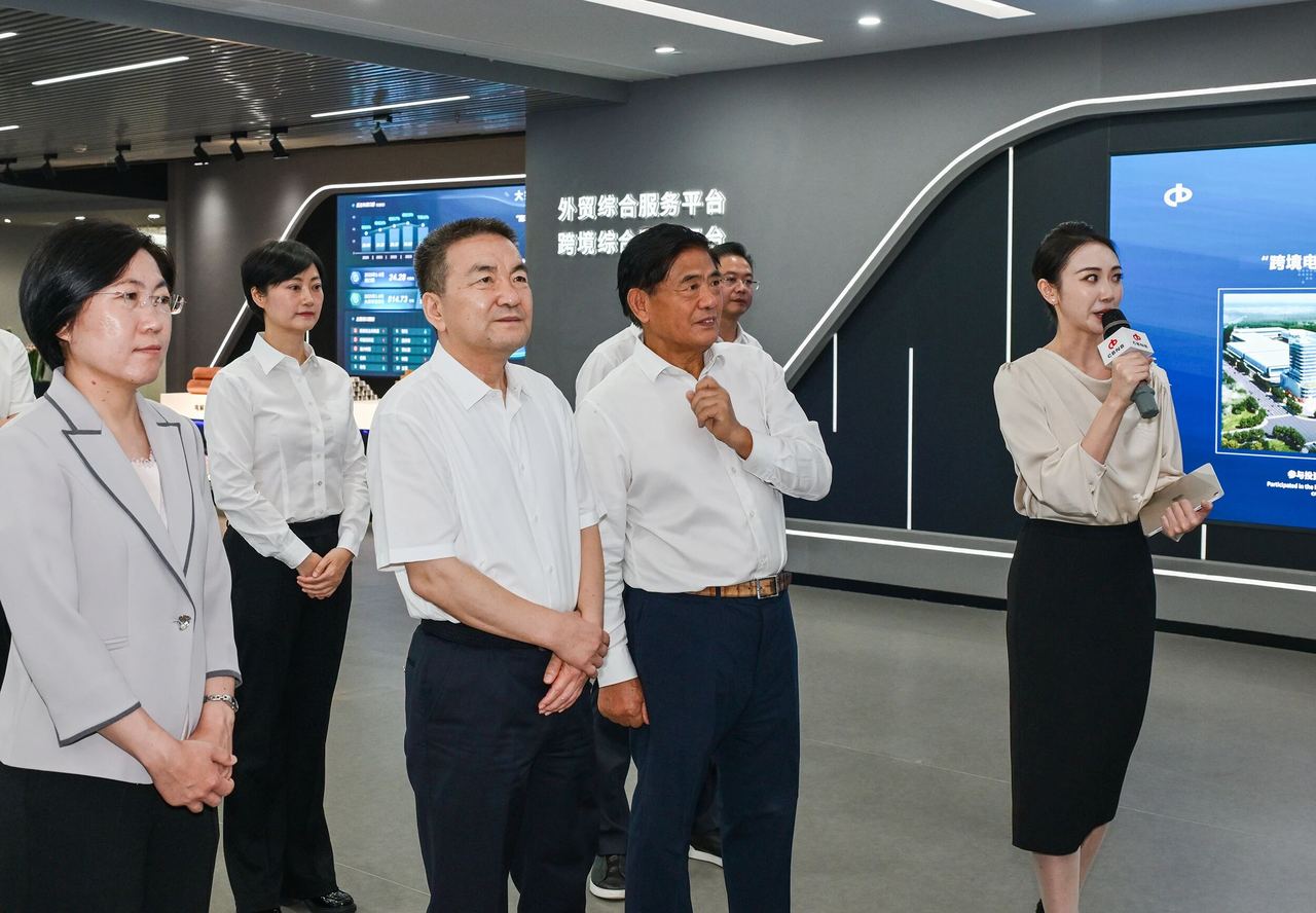 王成國在杭州寧波調研